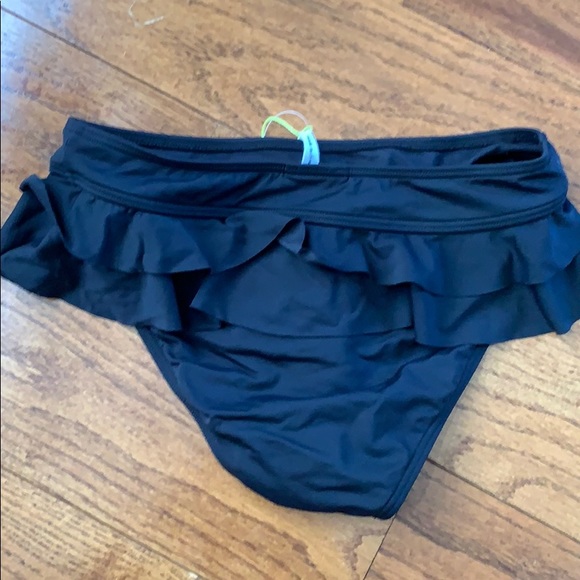 BCBGeneration size S bikini bottom NWT - Picture 4 of 4